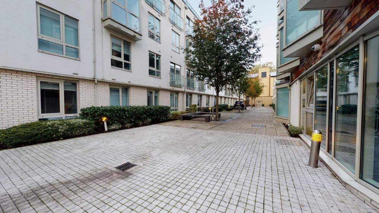 For Students Only Contemporary Studios At Iq Hoxton In Londen Buitenkant foto