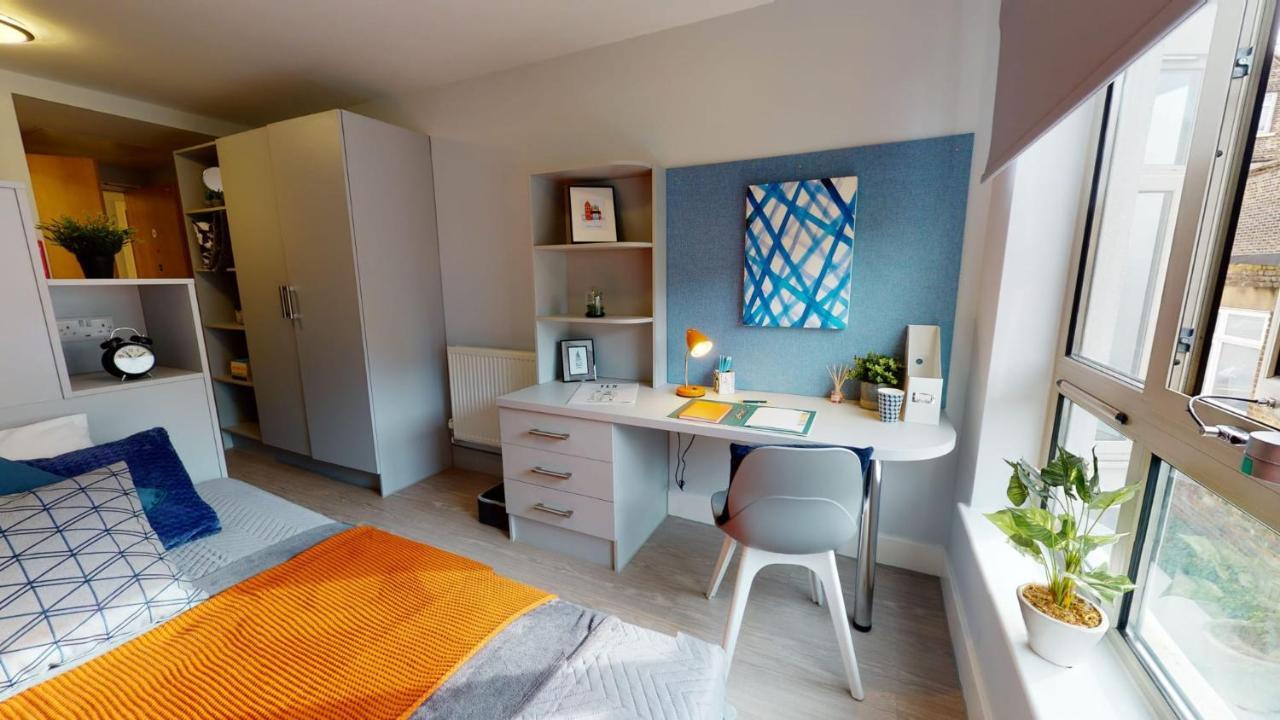 For Students Only Contemporary Studios At Iq Hoxton In Londen Buitenkant foto